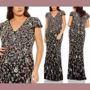 NWT $598 Mac Duggal [PLUS 18W ] Embellished Flutter Cap Sleeve V Neck Gown G1580